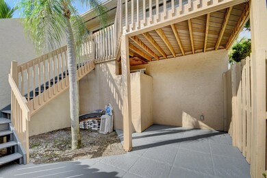 614 Executive Center Dr unit 205, West Palm Beach, FL 33401 - photo 3