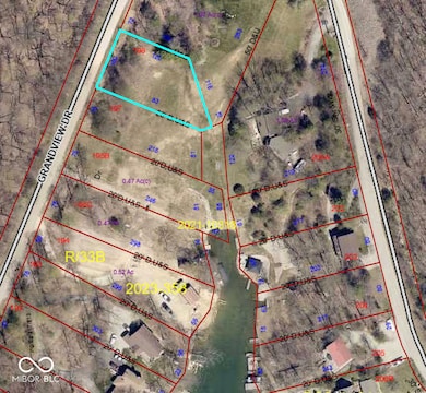 11271 W Grandview Dr, Columbus, IN 47201 - photo 4