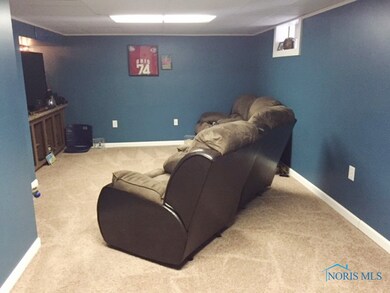 3939 Grantley Rd, Toledo, OH 43613 - photo 7