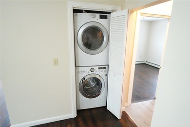 132 Gesler St unit 3, Providence, RI 02909 - photo 6