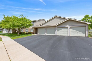 1023 Berkshire Ct unit C, Elgin, IL 60120 - photo 3