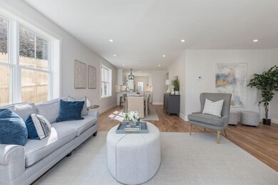 55 Woodlawn St unit 2, Jamaica Plain, MA 02130 - photo 5