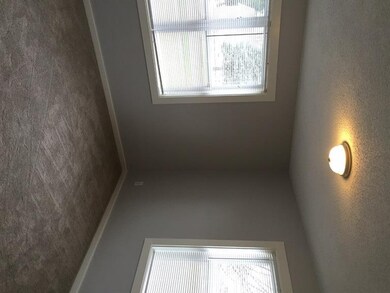 405 W 2nd St, Sheridan, IN 46069 - photo 4