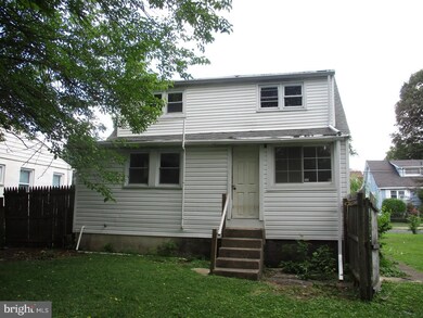 416 Pershing Ave, Darby, PA 19023 - photo 4