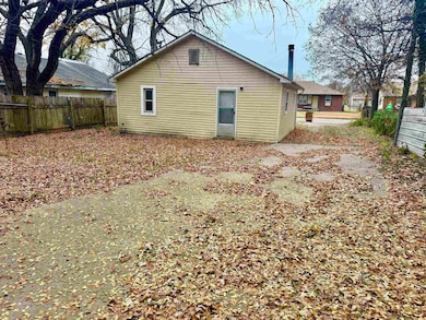 520 S Chase St, Wichita, KS 67213 - photo 3