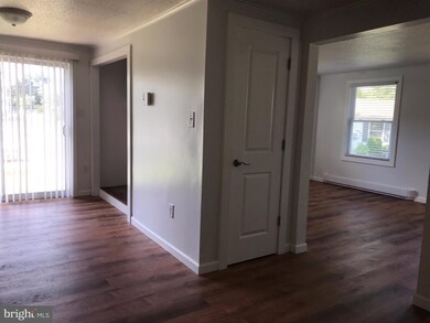 192 Gibbons Ct, Atco, NJ 08004 - photo 4