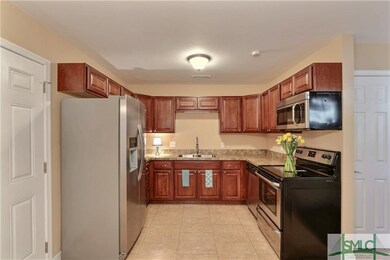 Cabinets all new with door knobs and drawer pulls