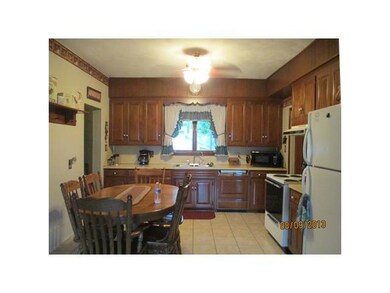 107 Plum St, Danville, OH 43014 - photo 4