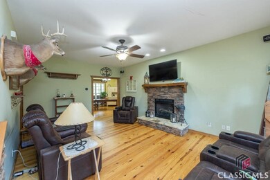 1521 Locklin Cemetery Rd, Monroe, GA 30655 - photo 3