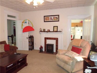 Living Room. 2nd floor apartment living room - spa