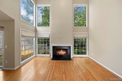 7277 Simsbury Dr, West Bloomfield, MI 48322 - photo 7