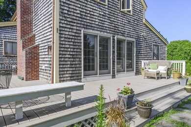 63 Beach Ave, South Dartmouth, MA 02748 - photo 3