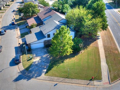 3701 Summer Cloud Dr, Edmond, OK 73013 - photo 4