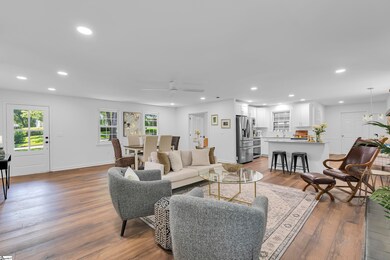 505 E Hackney Rd, Greer, SC 29650 - photo 2