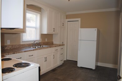 721 Hoover St, Shelbyville, TN 37160 - photo 5