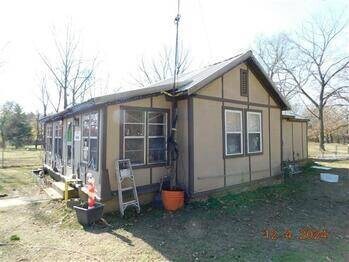 210 N Baldwin Ave, Spavinaw, OK 74366 - photo 5
