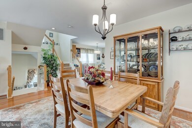 11911 Thurloe Dr, Lutherville Timonium, MD 21093 - photo 6