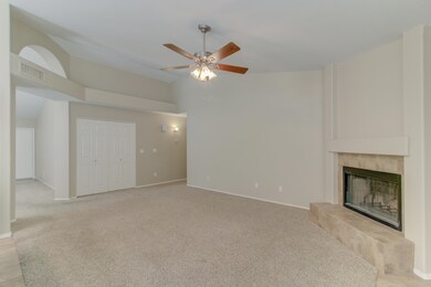 Living Room (3)