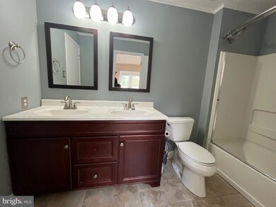 1307 Barbaras Ct, North Wales, PA 19454 - photo 6