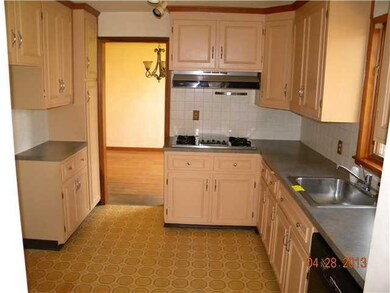 656 Treichler St, North Tonawanda, NY 14120 - photo 7