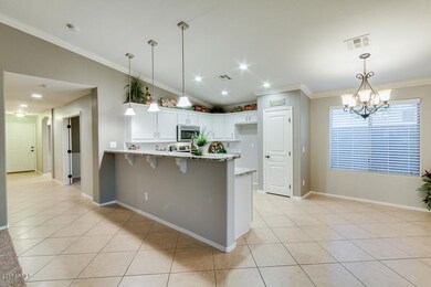 OPEN KITCHEN