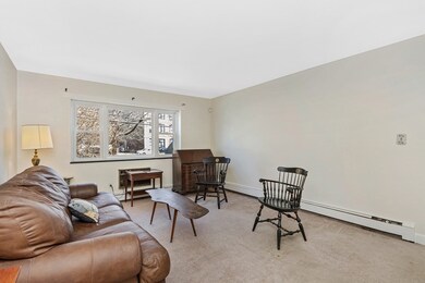 73 Walnut St unit 8, Newtonville, MA 02460 - photo 6