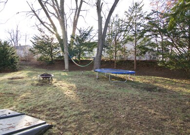 74 Brighton St, Springfield, MA 01118 - photo 4