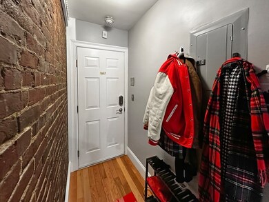 497 Beacon St unit 6, Boston, MA 02215 - photo 5