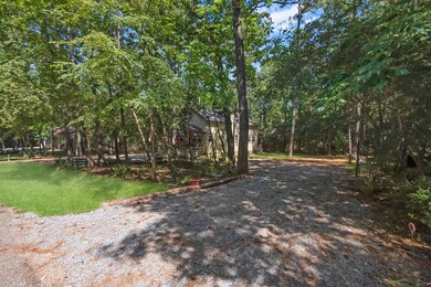 Enough room on second lot to build a garage