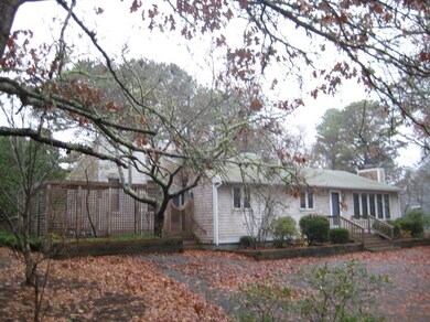 8 Debbie Ln, Mashpee, MA 02649 - photo 3