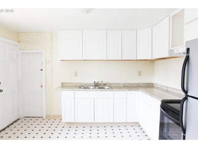 2943 Garfield St, Longview, WA 98632 - photo 5