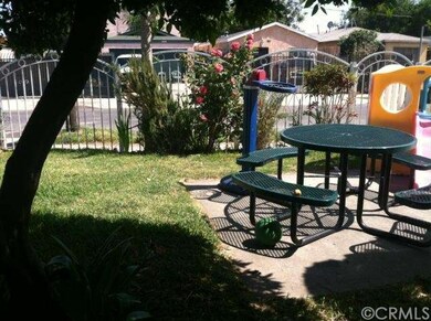 2129 E Oris St, Compton, CA 90222 - photo 7