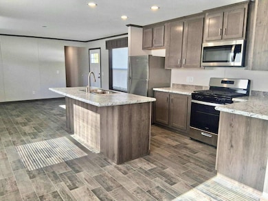 120 Riverside Terrace Dr unit 102, Watertown, MN 55388 - photo 4