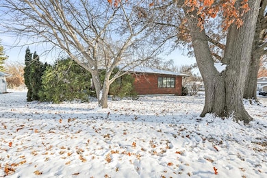 716 Elm St, Pella, IA 50219 - photo 5