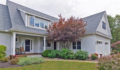 Meticulously maintained home on cul...