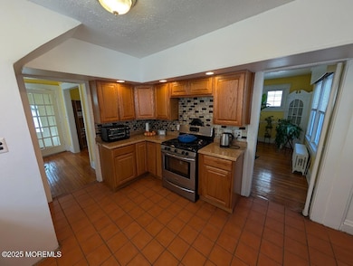 619 Leland - kitchen1