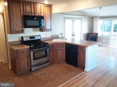 705 Lees Ln, Collingswood, NJ 08108 - photo 7