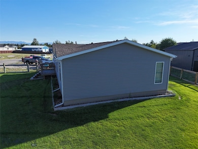 1102 E 2nd Ave, Big Timber, MT 59011 - photo 4