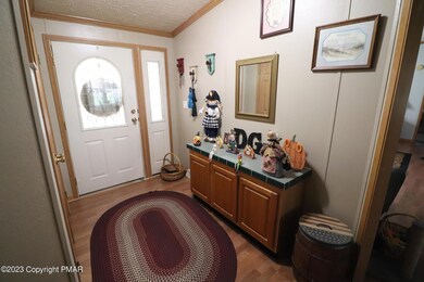 17 Matthew Ln, Kunkletown, PA 18058 - photo 5