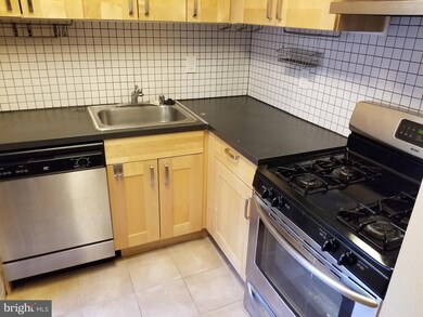 5478 Cedar Ln unit A3, Columbia, MD 21044 - photo 5