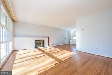 11 Greenbriar Ln, Newtown Square, PA 19073 - photo 4