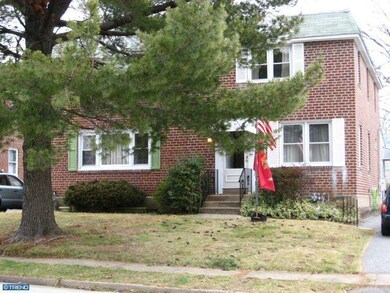 204 Evergreen Ave, Folsom, PA 19033 - photo 2