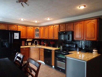 Kitchen.JPG