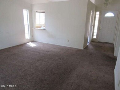 023-504129 Living Room-c
