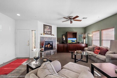 04-Family Room