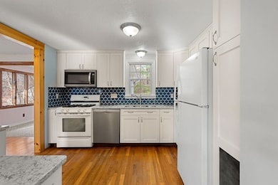 78 Deering Dr, Tewksbury, MA 01876 - photo 5