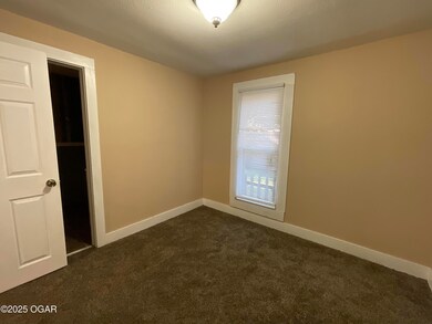 2115 byers 5