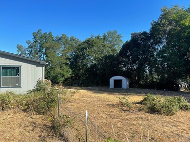 230 Almond St, Merlin, OR 97532 - photo 5