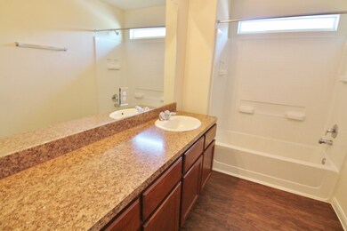 10942 Seneca St, Houston, TX 77016 - photo 7