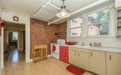 3932 University Ave unit 1, Des Moines, IA 50311 - photo 6